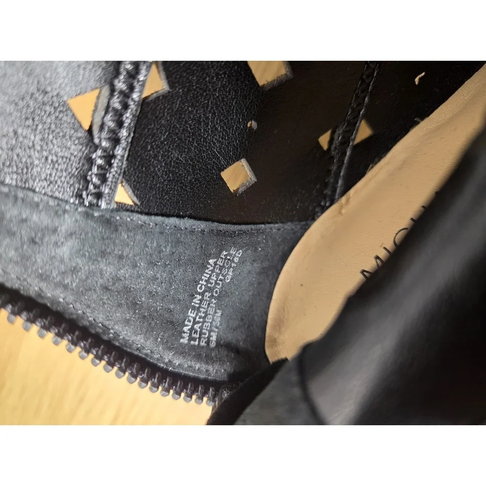 Michael Kors Uma Perforated Suede Booties Boho Western Hippie‎ Size 6